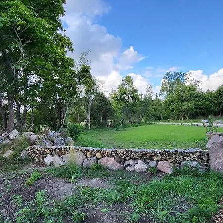 Idaraugu Puhkemaja Saaremaa Pohjarannikul *