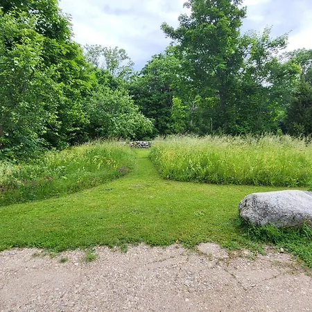 別荘 Idaraugu Puhkemaja Saaremaa Pohjarannikul