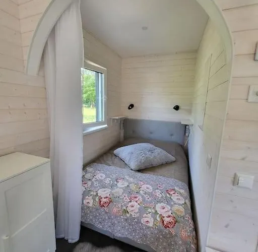 Idaraugu Puhkemaja Saaremaa Pohjarannikul Ferienhaus *