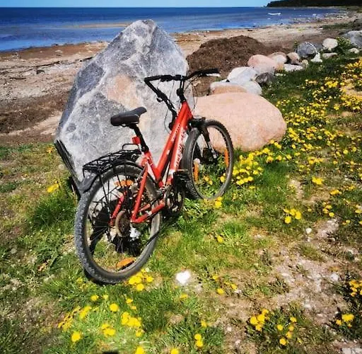 Idaraugu Puhkemaja Saaremaa Pohjarannikul