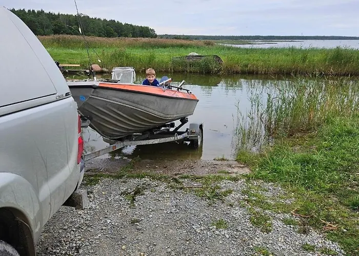 Idaraugu Puhkemaja Saaremaa Pohjarannikul * Raugu
