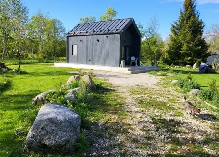 Idaraugu Puhkemaja Saaremaa Pohjarannikul Ferienhaus Raugu
